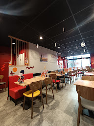 Photo n°131 de LE THIKA - Fast Good et Coffee Shop à Vannes ()