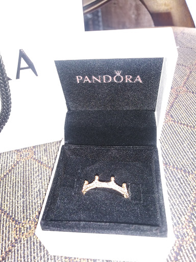 Jewelry Store «Rays Jewelry Inc», reviews and photos, 3152 W 76th St, Hialeah, FL 33018, USA