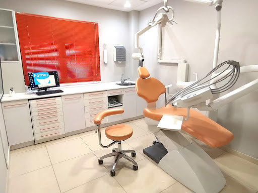 Centro Odontologico Forner -Dra. Carmen Forner- ATM,  Periodoncia,  Rejuvenecimiento Labial en Teruel, Teruel