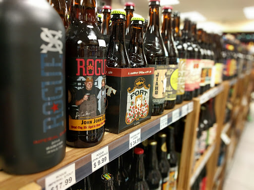 Liquor Store «Tosa Wine and Spirits», reviews and photos, 11500 W North Ave, Wauwatosa, WI 53226, USA