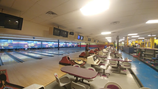 Bowling Alley «Metro 24 Bowling Center», reviews and photos, 3003 John R. Lynch St, Jackson, MS 39209, USA