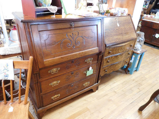 Antique Store «Antiques & Rusty Relics», reviews and photos, 3570 Fancher Rd, Holley, NY 14470, USA