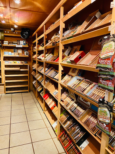 Tobacco Shop «American Cigarette & Tobacco Outlet», reviews and photos, 1401 N Dupont Hwy, New Castle, DE 19720, USA