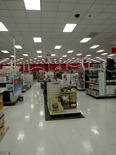Department Store «Target», reviews and photos, 1050 Brandywine Pkwy, Wilmington, DE 19803, USA