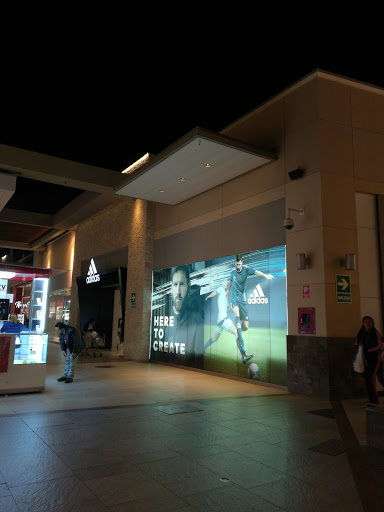 Adidas - Mall Plaza Trujillo