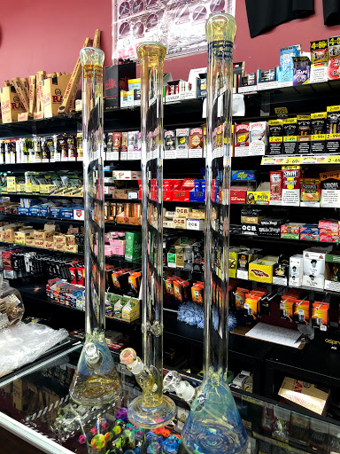 Tobacco Shop «Sky High Smoke Shop», reviews and photos, 6840 Dykes Rd, Southwest Ranches, FL 33331, USA
