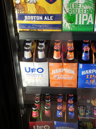 Liquor Store «Rockland liquors», reviews and photos, 347 Market St, Rockland, MA 02370, USA
