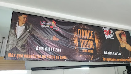 DANCE ROOM (Latinos Bailando) Clases Salsa, Cumbia, Bachata