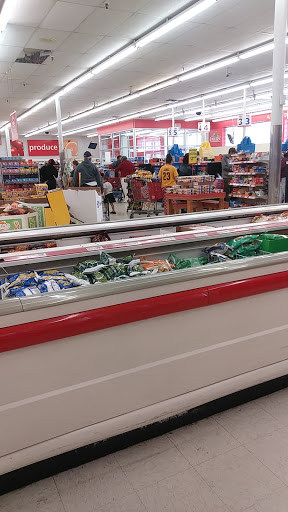 Grocery Store «Save-A-Lot», reviews and photos, 7210 Superior Ave, Cleveland, OH 44103, USA