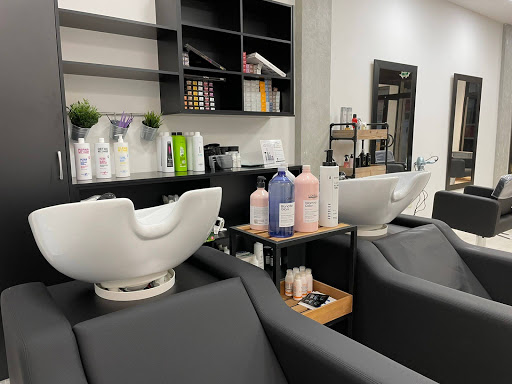 Despeluxada Peluquería en Valdoviño, A Coruña