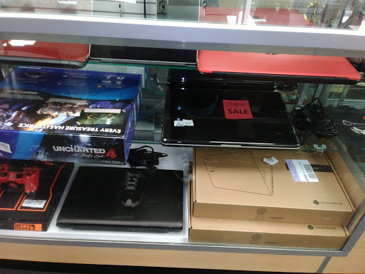 Pawn Shop «EZ Pawn Corp», reviews and photos, 153-05 Jamaica Ave, Jamaica, NY 11432, USA