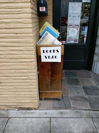 Used Book Store «Bumbershoot Books», reviews and photos, 639 SW 152nd St, Burien, WA 98166, USA