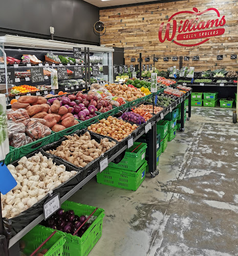 WILLIAMS Green Grocers - BLENHEIM - Fruit and vegetable store