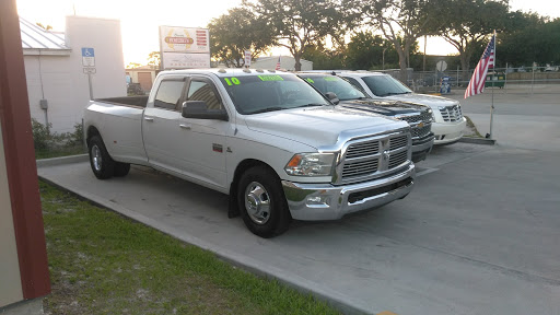 Used Car Dealer «Harbor City Auto Sales», reviews and photos, 560 S Wickham Rd, Melbourne, FL 32904, USA