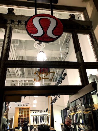 Sportswear Store «lululemon», reviews and photos, 327 Grant Ave, San Francisco, CA 94108, USA