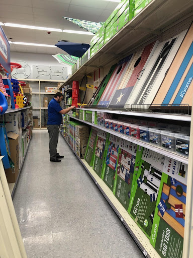 Sporting Goods Store «Academy Sports + Outdoors», reviews and photos, 5836 N Tarrant Pkwy, Fort Worth, TX 76137, USA