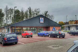 ALDI image