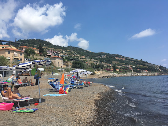 Spiaggia Libera Aregai di Cipressa