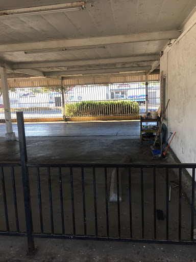 Car Wash «Compton Car Wash», reviews and photos, 1845 E Rosecrans Ave, Compton, CA 90221, USA