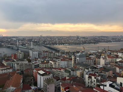 Atatürk Köprüsü