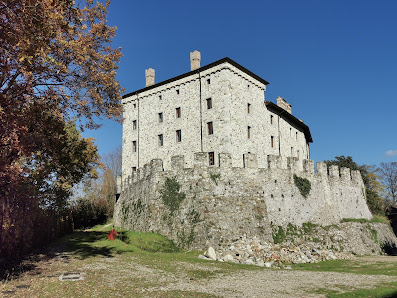 Castello di Caporiacco 33010 Caporiacco UD, Italia