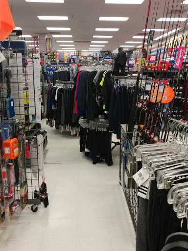 Sporting Goods Store «Big 5 Sporting Goods - Watsonville», reviews and photos, 1083 S Green Valley Rd, Watsonville, CA 95076, USA