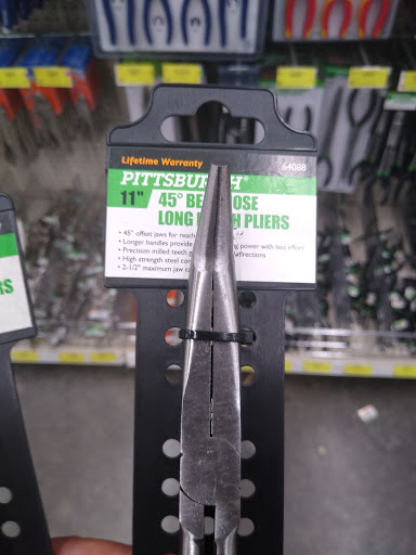 Auto Parts Store «B.S.F. Auto Parts», reviews and photos, 1170 Bronx River Ave, Bronx, NY 10472, USA