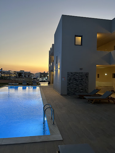 EBENUS SEASIDE SUITES