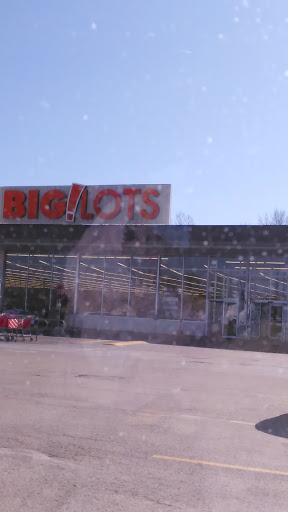 Discount Store «Big Lots», reviews and photos, 1345 Clifty Dr, Madison, IN 47250, USA