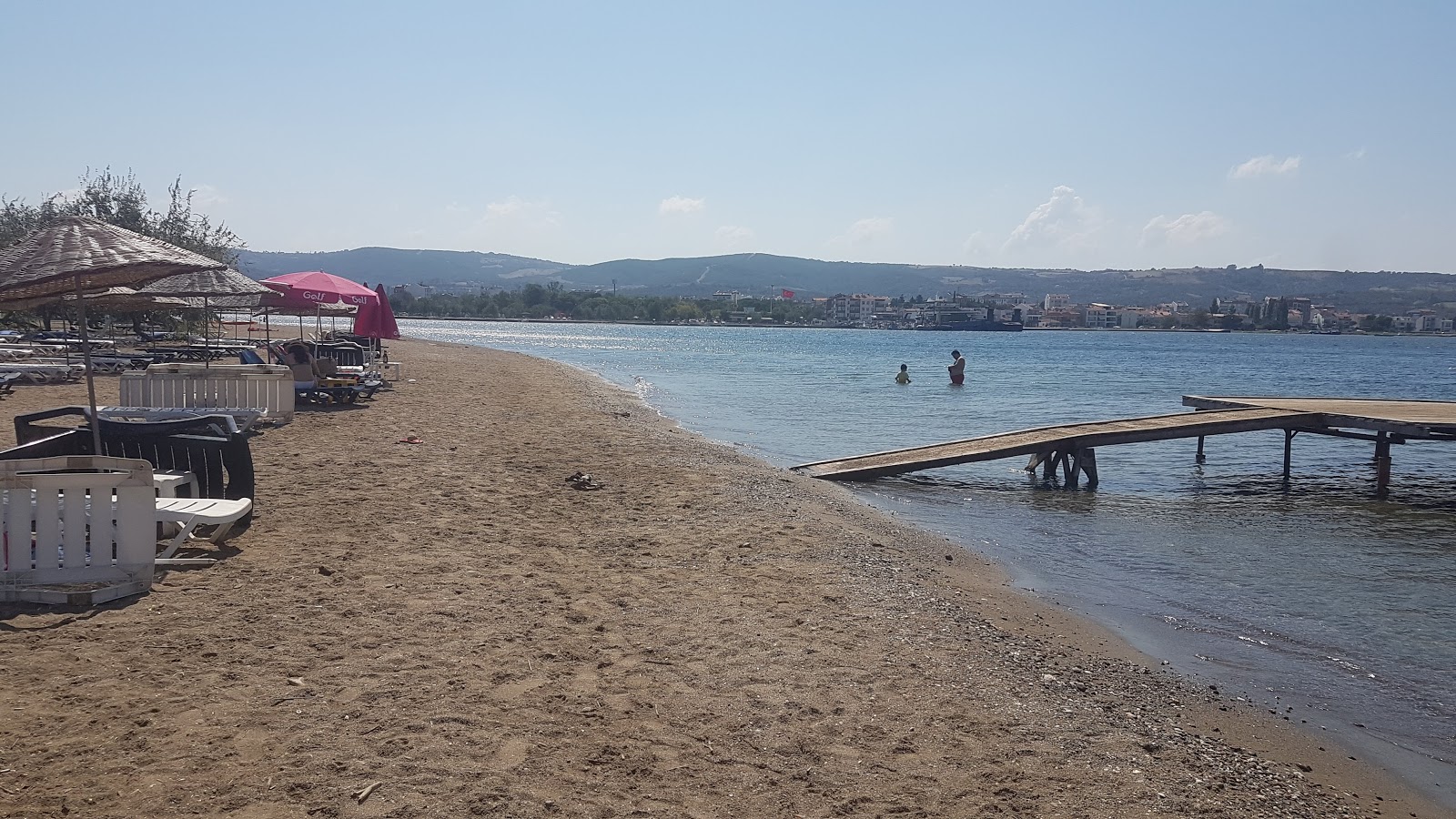 Foto de Hera beach localizado em área natural