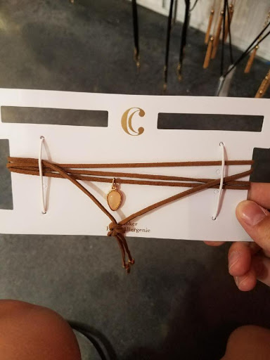 Fashion Accessories Store «Charming Charlie», reviews and photos, 4431 W 119th St, Leawood, KS 66209, USA