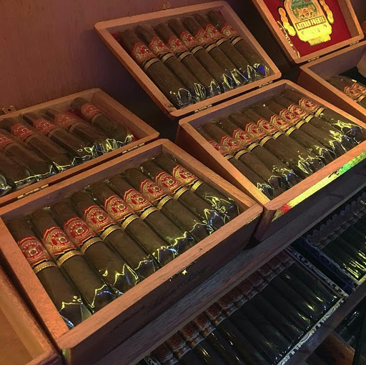Night Club «Cigar Bar», reviews and photos, 209 SW 145th Terrace, Pembroke Pines, FL 33027, USA