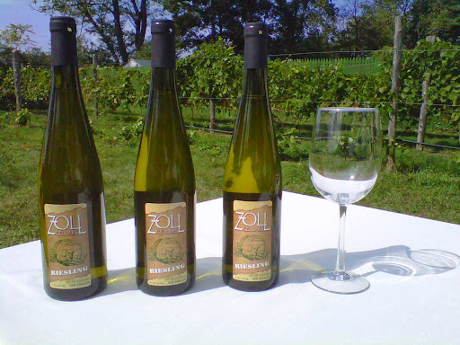 Winery «Zoll Cellars - Winery», reviews and photos, 110 Old Mill Rd, Shrewsbury, MA 01545, USA