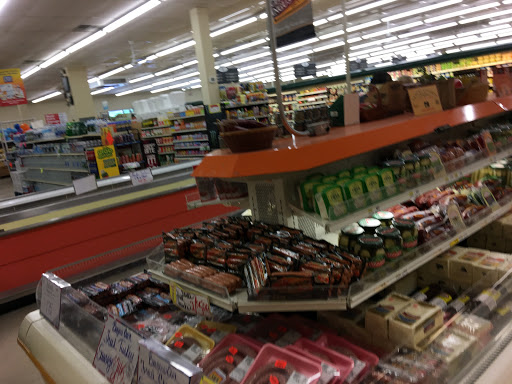 Grocery Store «Bergers Market», reviews and photos, 30 Lovers Ln, Pine Grove, PA 17963, USA