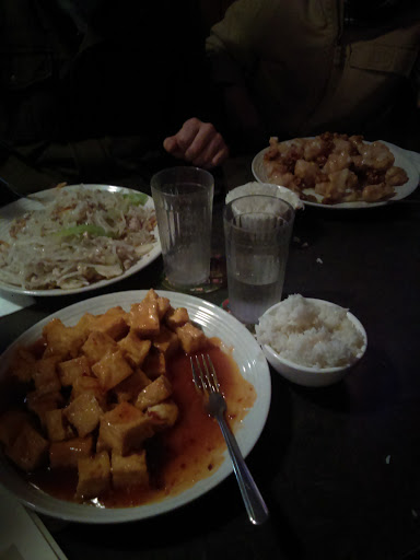 American Restaurant «Foon Hing Yuen Restaurant & Lounge», reviews and photos, 3138 SW Hwy 101, Lincoln City, OR 97367, USA