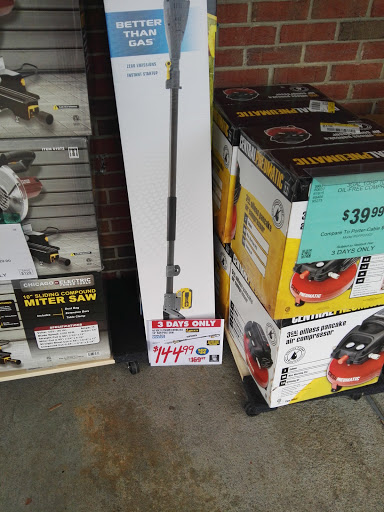 Hardware Store «Harbor Freight Tools», reviews and photos, 4290 Bells Ferry Rd #126, Kennesaw, GA 30144, USA