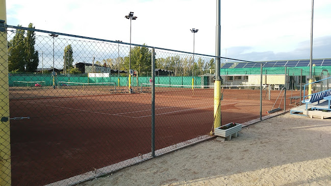 Értékelések erről a helyről: Kiskút Tenisz Klub Székesfehérvár, Székesfehérvár - Sportpálya