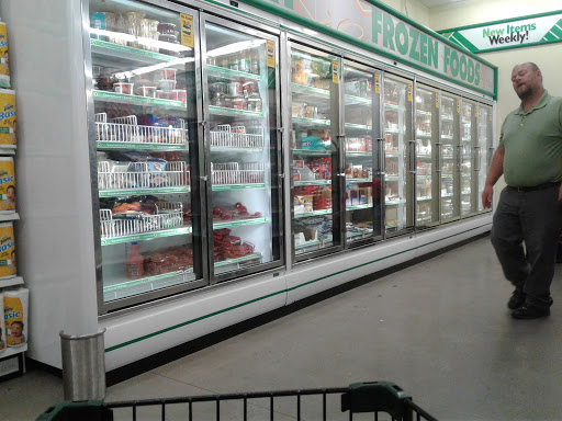 Dollar Store «Dollar Tree», reviews and photos, 21450 Ohio River Rd, West Columbia, WV 25260, USA