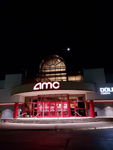 Movie Theater «AMC Loews Crestwood 18», reviews and photos, 13221 Rivercrest Dr, Crestwood, IL 60445, USA