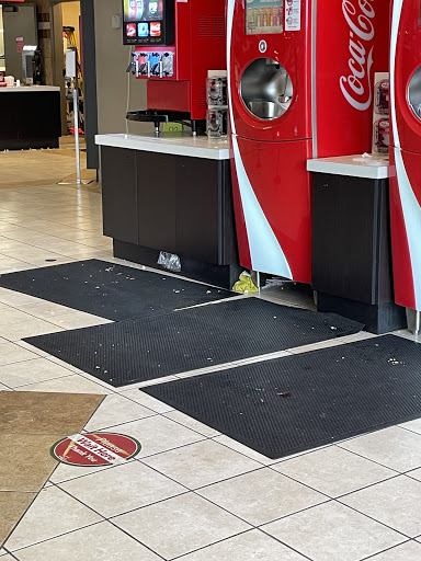 Movie Theater «AMC Classic West End Pointe 8», reviews and photos, 12825 NW 10th St, Yukon, OK 73099, USA