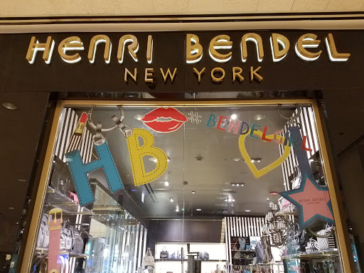 Fashion Accessories Store «Henri Bendel», reviews and photos, 845 N Michigan Ave, Chicago, IL 60611, USA