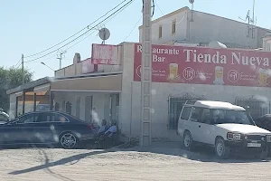 Restaurante Tienda Nueva image
