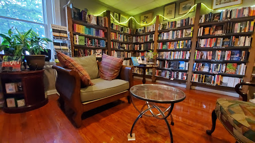 Book Store «Roebling Point Books & Coffee», reviews and photos, 306 Greenup St, Covington, KY 41011, USA