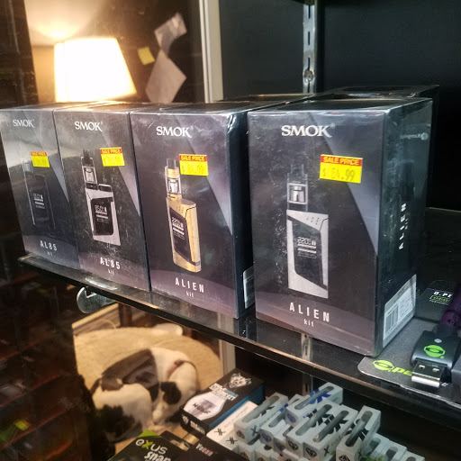 Tobacco Shop «Cloud 9 Smoke Shop & Glass Gallery», reviews and photos, 973 Foothill Blvd #104, San Luis Obispo, CA 93405, USA