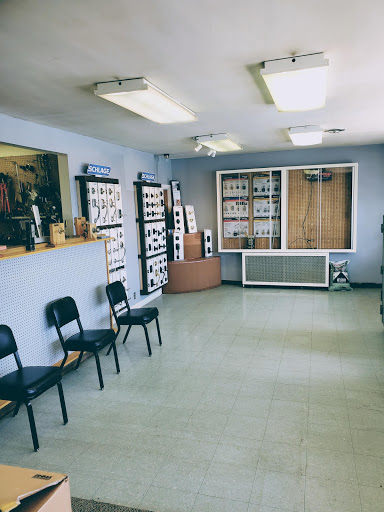 Locksmith «Karis Lock Co», reviews and photos, 73 US-46, Fairfield, NJ 07004, USA