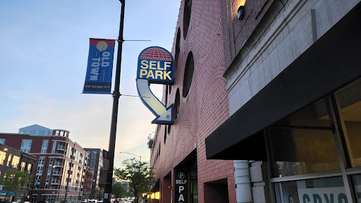 Shopping Mall «Pipers Alley Mall», reviews and photos, 210 W North Ave, Chicago, IL 60610, USA