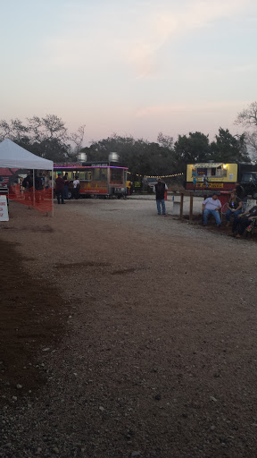 Bar «The Roundup Outdoor Music Venue», reviews and photos, 531 FM 3351, Boerne, TX 78006, USA