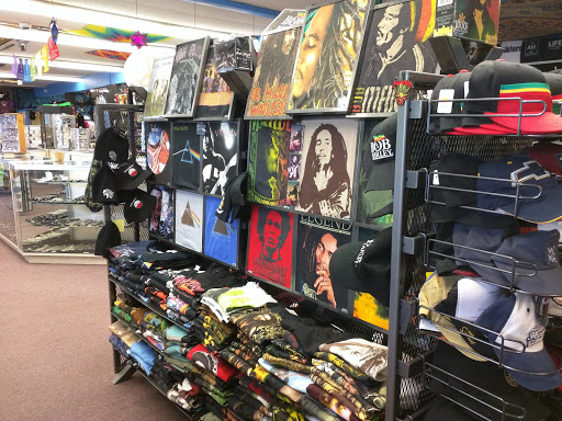 Boutique «Old Glory Boutique», reviews and photos, 1804 Boston Post Rd, Old Saybrook, CT 06475, USA