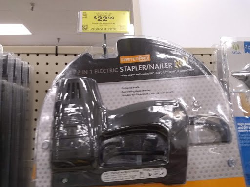 Hardware Store «Harbor Freight Tools», reviews and photos, 2000 Avondale Dr STE 104, Durham, NC 27704, USA