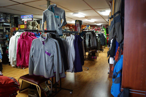 Sporting Goods Store «EverestGear», reviews and photos, 117 N Prospect St, Granville, OH 43023, USA